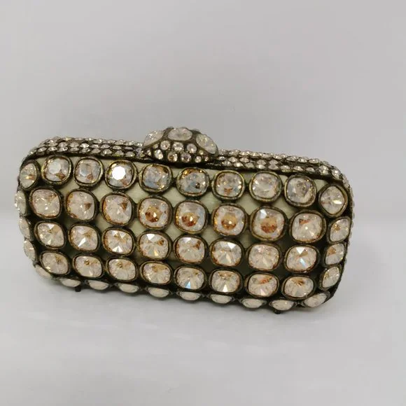 Clara hotsell kasavina clutch